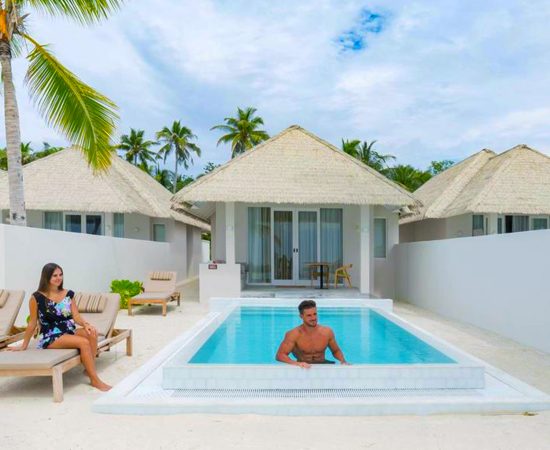 HONEYMOON & WEDDING ANNIVERSARY OFFER (Sun Siyam Olhuveli)