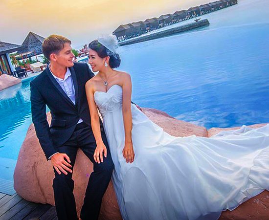 WEDDING PACKAGES & ANNIVERSARY-short